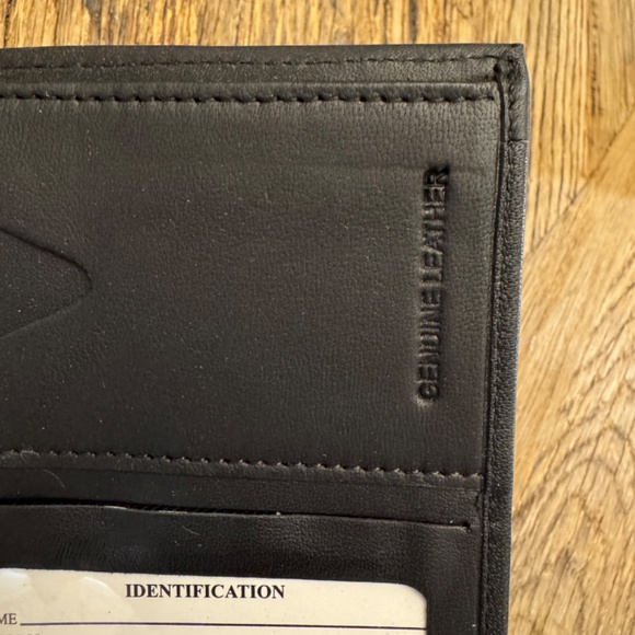 Carolina Panthers Football Sparo Wallet Lic NFL BI-Fold Leather Billfold RFID - Picture 4 of 5